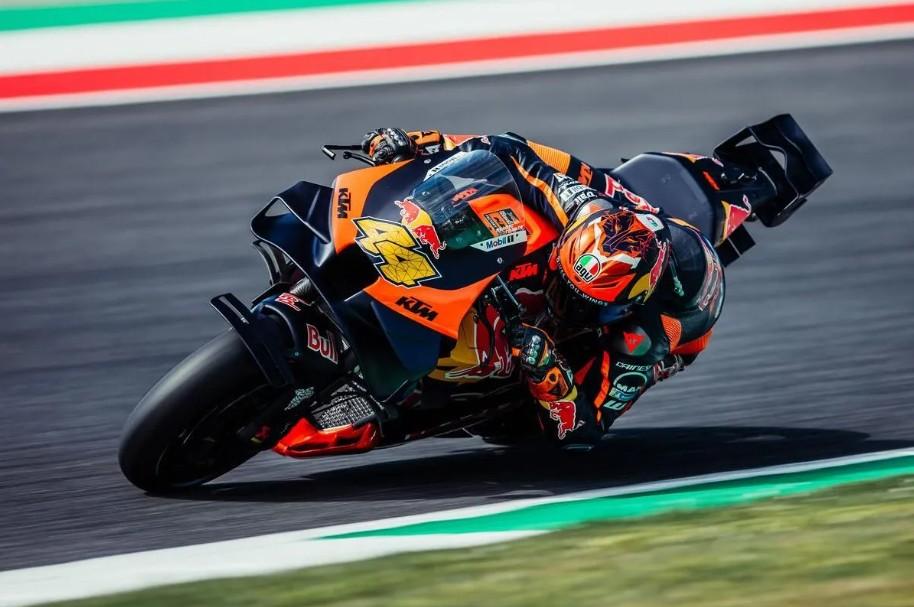 Pol Espargaro Gantikan Maverick Vinales di GP Australia dan Malaysia Akibat Cedera Bahu