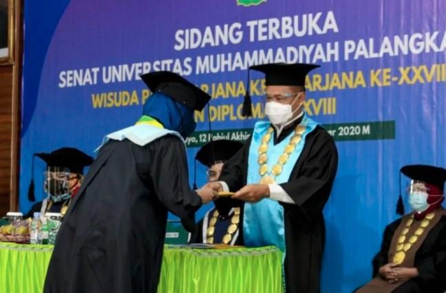 Filosof: Istilah Skripsi, Tesis, dan Disertasi Perlu Dievaluasi Sesuai Logika Keilmuan