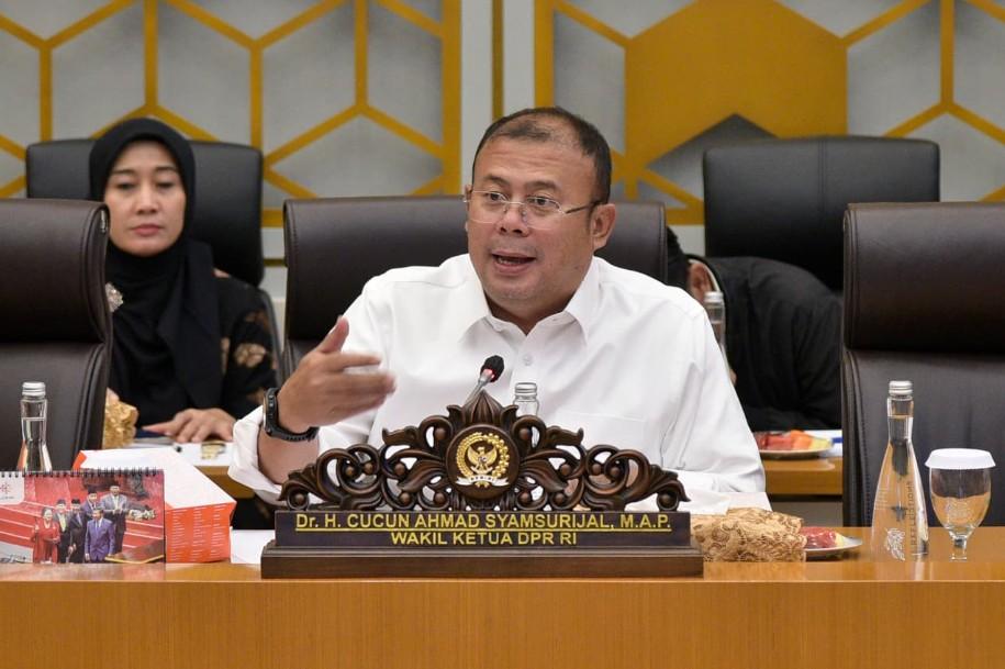 Konten Tayangan Dinilai Lecehkan Pesantren, DPR Panggil Trans7 dan KPI