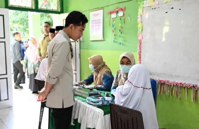 Tinjau Program Cek Kesehatan Gratis di Ternate, Wapres Gibran Tekankan Peran Sekolah dalam Pembentukan Generasi Sehat