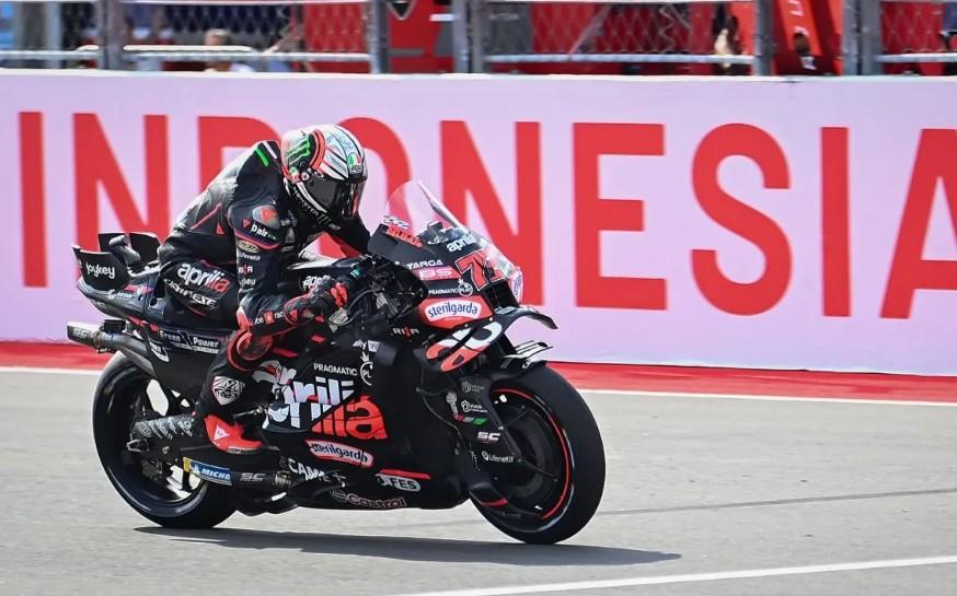 Marco Bezzecchi Dihukum Double Long Lap Penalty usai Tabrak Marc Marquez di MotoGP Mandalika