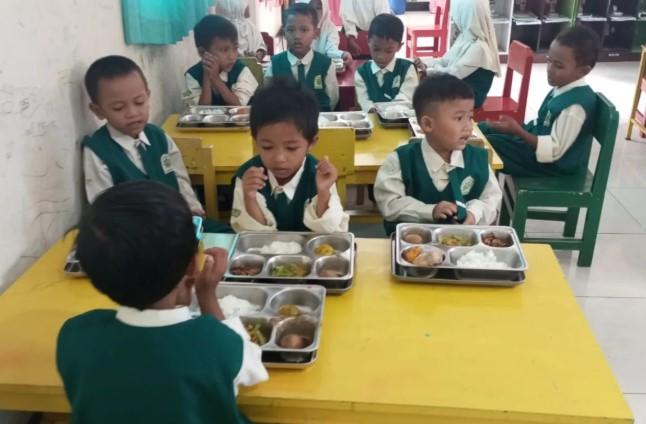 Airlangga: Program MBG, KDMP, dan DEFA Jadi Mesin Pertumbuhan Ekonomi RI Capai 8 Persen