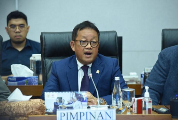 DPR Soroti Pentingnya Kajian Ilmiah dalam Pemanfaatan Bioetanol sebagai Campuran BBM