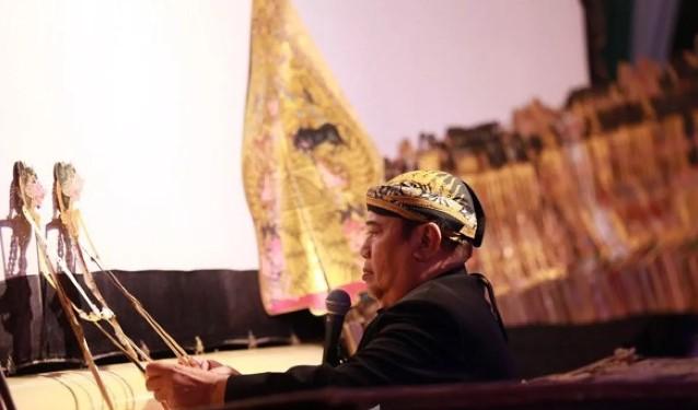 SENAWANGI Kenang Ki Anom Suroto sebagai Panutan dan Rujukan Para Dalang Muda