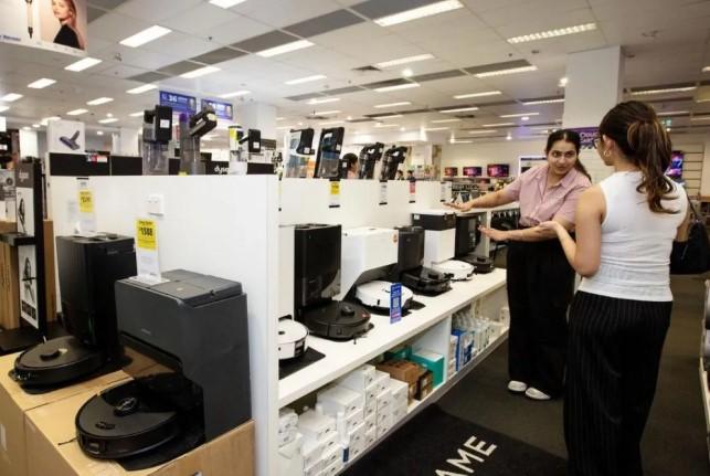 Robot Penyedot Debu Roborock Asal China Kuasai Pasar Asia Pasifik, Pamer Teknologi di Seoul hingga Tokyo