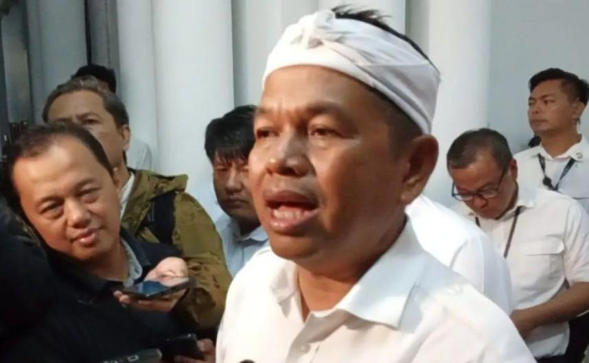 Gumpalan Busa Hitam Misterius di Langit Subang Viral, Gubernur Jabar Perintahkan Investigasi Tim Gabungan