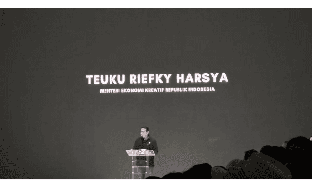 Menekraf: Parade Busana ASEAN Tegaskan Fesyen sebagai Kekuatan Ekonomi Berbasis Budaya