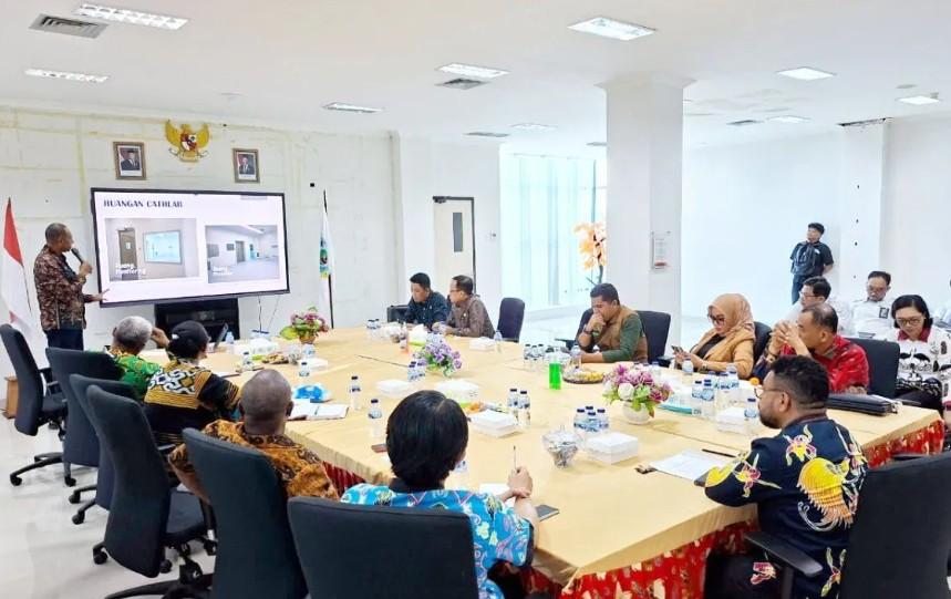DPD RI Dorong RSUP Papua Barat Jadi Rumah Sakit Rujukan Berkualitas di Kawasan Timur