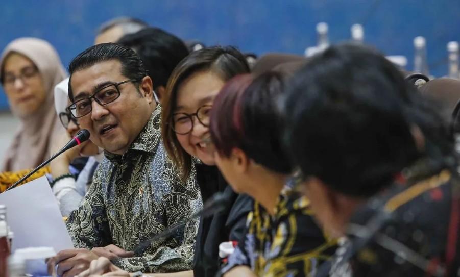 Menteri Ekonomi Kreatif Bahas Satgas Antipembajakan Film, Kerugian Capai Rp25 Triliun