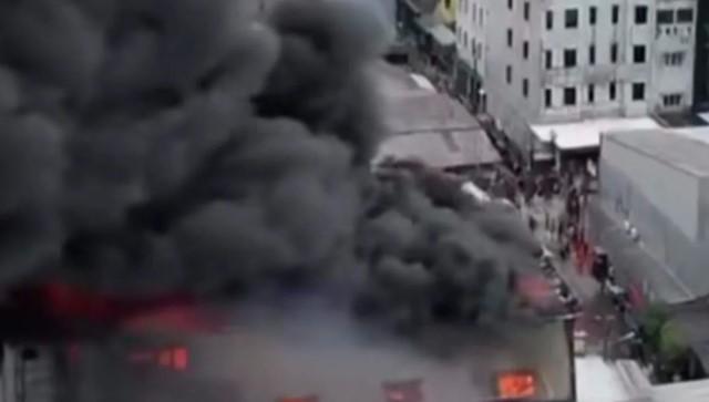 Kebakaran Hebat di Jelambar Baru, Api Masih Menyala dan Terlihat dari Jauh