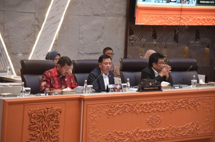 Ketua Komisi V DPR Kritik Program Komcad di Kementerian Transmigrasi: Tidak Sesuai Tupoksi dan Kurang Urgen