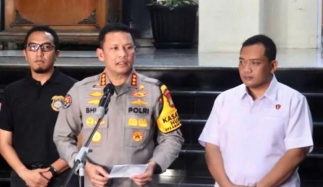 Polda Metro Jaya Periksa Roy Suryo, Rismon Sianipar, dan Tifauzia Tyassuma Selama 9 Jam Terkait Dugaan Ijazah Palsu Presiden