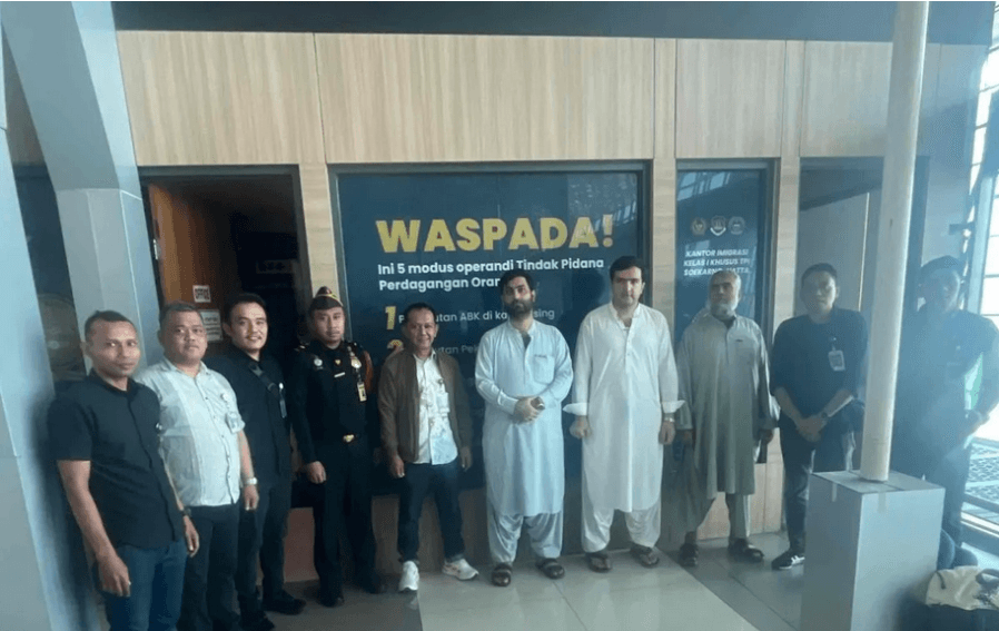 Langgar Izin Tinggal, Tiga WNA Asal Pakistan Dideportasi dari Jambi