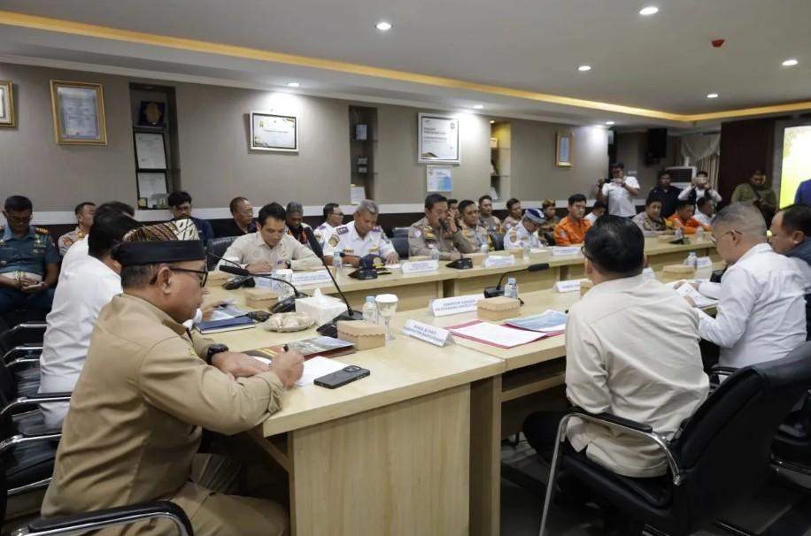 Kemenhub Siapkan Regulasi Pembatasan Angkutan Barang dan Alihkan Rute Menuju Bali Jelang Libur Nataru 2025