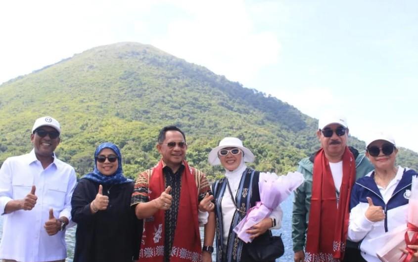 Mendagri Tito Karnavian Tegaskan Dukungan Penuh untuk Pelestarian Warisan Budaya Banda Neira