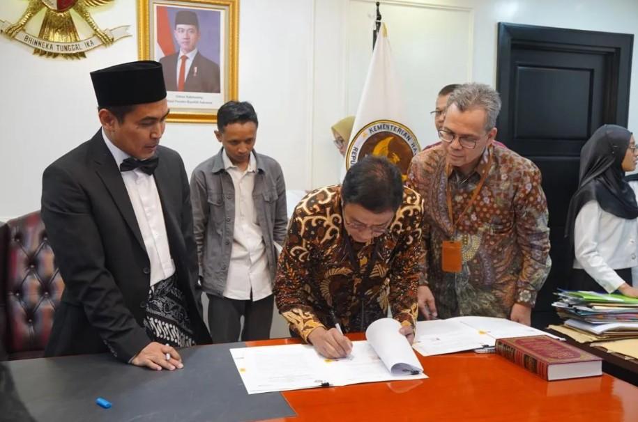 Bank Jatim Jalin Kerja Sama dengan Kementerian Haji dan Umrah untuk Dukung Layanan Perbankan Syariah Ibadah Haji