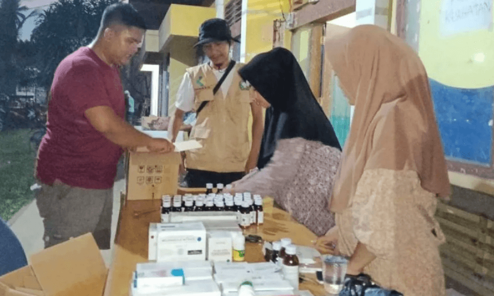 Dinkes Aceh Selatan Salurkan Obat dan Siagakan Layanan Kesehatan bagi Korban Banjir