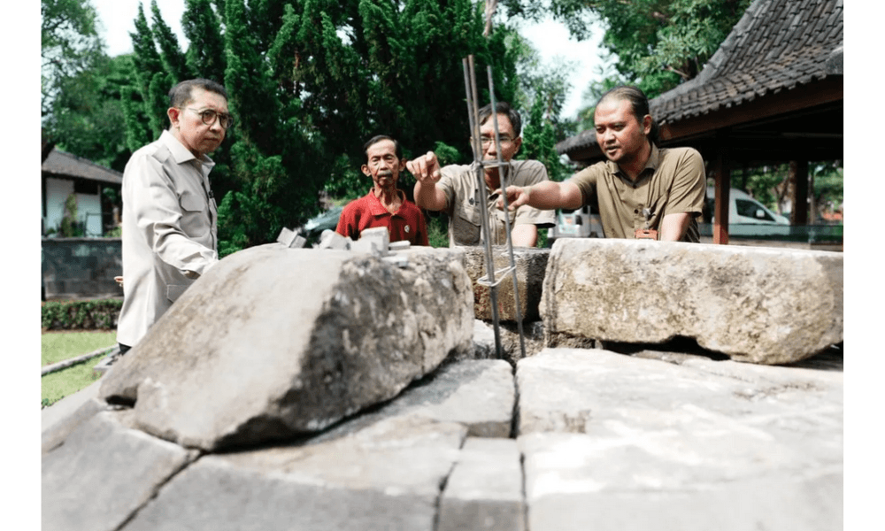 Fadli Zon Tinjau Proyek Revitalisasi Borobudur, Dorong Teknologi 3D untuk Pemugaran Candi