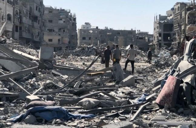 Korban Tewas di Gaza Palestina Mencapai 70.103 Jiwa