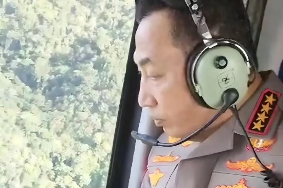 Kapolri dan Presiden Tinjau Langsung Dampak Banjir dan Longsor di Sumut, Pastikan Bantuan Segera Tersalurkan