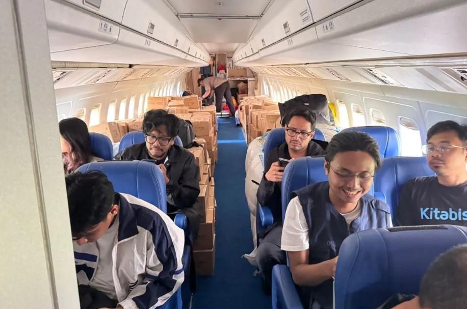 Polri Fasilitasi Pengiriman Bantuan Logistik untuk Korban Bencana di Sumatera dan Aceh