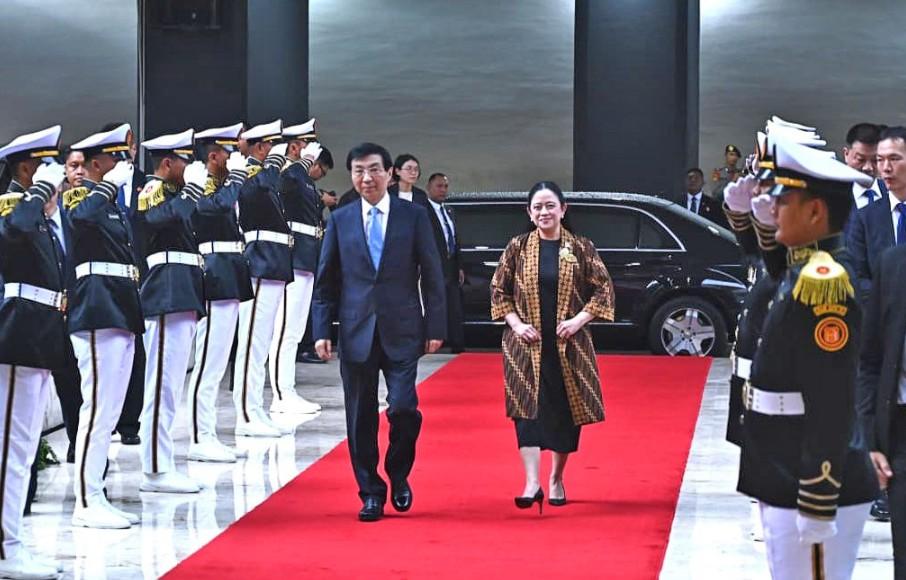 Puan Maharani dan Wang Huning Bahas Kerja Sama Strategis Indonesia-Tiongkok di DPR RI