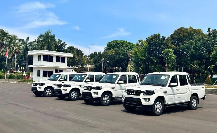 Kemenhan Terima Hibah Kendaraan Taktis untuk Bantu Penanganan Bencana di Sumatera