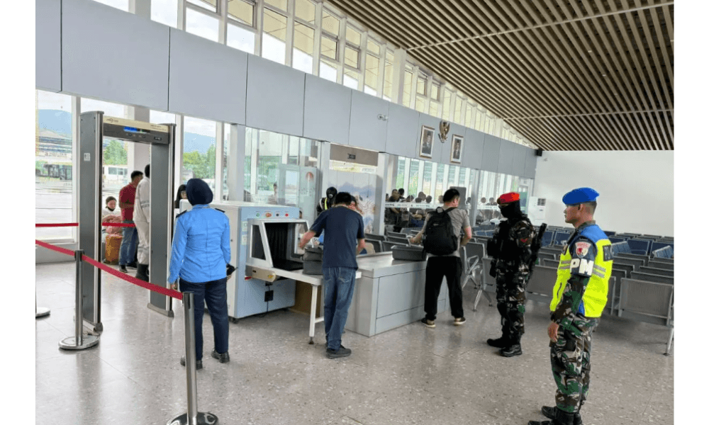 TNI AU Gagalkan Pengiriman Sampel Nikel Berbahaya di Bandara Weda Bay