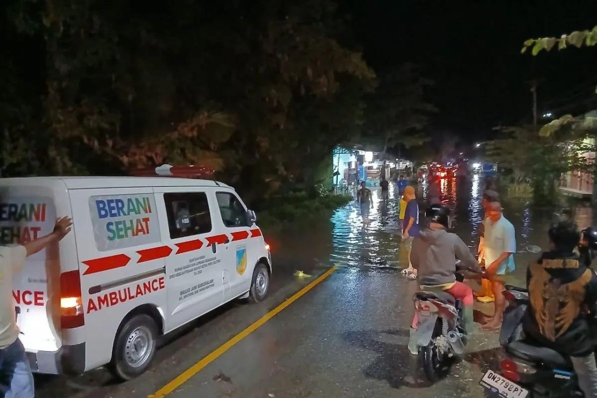 BPBD: 62 KK Terdampak Banjir Rob di Dua Desa Kecamatan Tomini, Parigi Moutong
