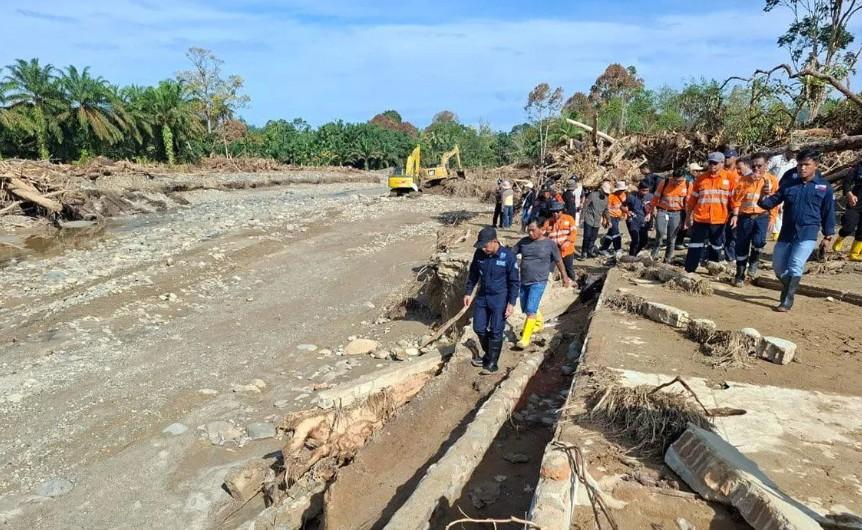 KLH Panggil Delapan Perusahaan di DAS Batang Toru, Empat Dihentikan Sementara karena Diduga Picu Banjir dan Longsor