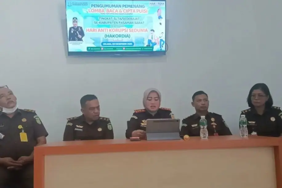 Kejari Pasaman Barat Selamatkan Uang Negara Rp617 Juta dari Kasus Korupsi Selama 2025