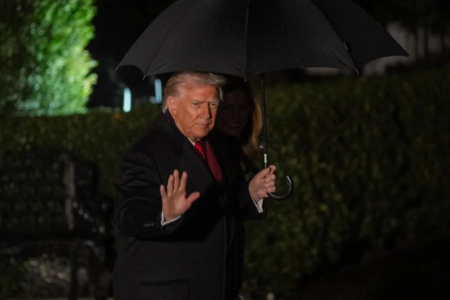 Trump Ancam Tambah Tarif ke Meksiko Jika Tak Patuhi Perjanjian Air 1944