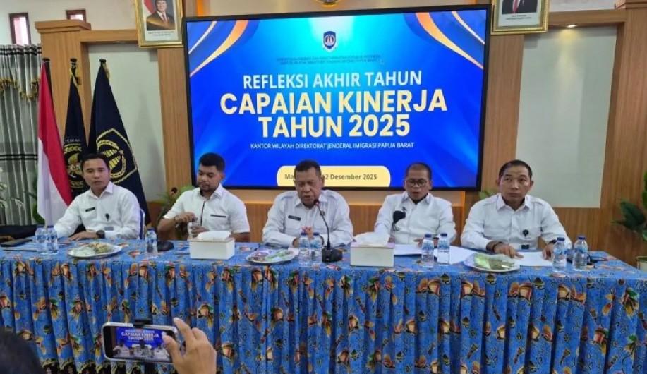 Imigrasi Papua Barat Catat PNBP Rp5,3 Miliar Sepanjang 2025, Layanan E-Paspor Mulai Diberlakukan