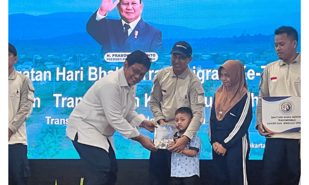 Wamentrans Tegaskan Tujuan Transmigrasi untuk Kesejahteraan Bersama, 15 KK DIY Diberangkatkan ke Sulawesi