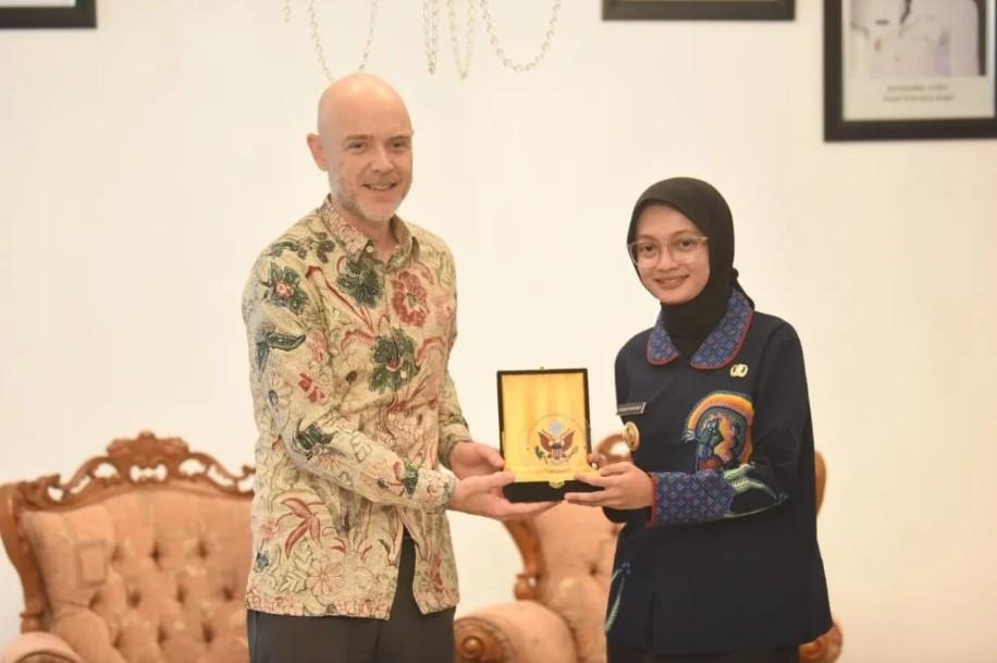 Pemerintah Kota Kediri Jajaki Kerja Sama Pendidikan dan Budaya dengan Amerika Serikat