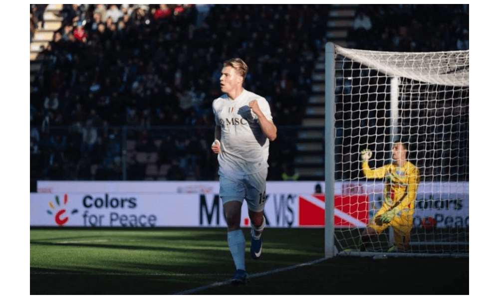 Hojlund Cetak Brace, Napoli Kalahkan Cremonese 2-0 dan Naik ke Peringkat Dua Serie A