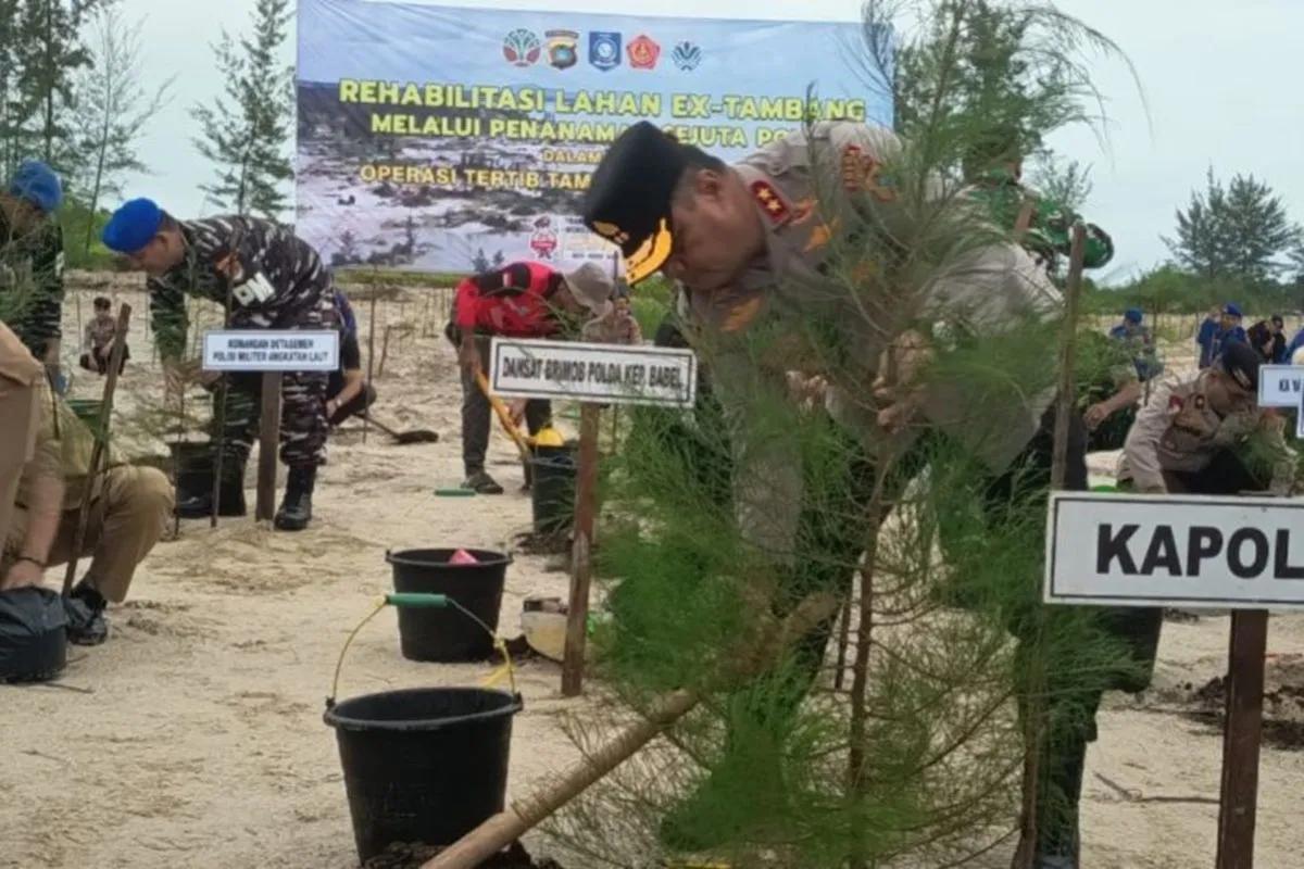 Polda Bangka Belitung Tanam 28.775 Pohon di Lahan Bekas Tambang Timah Sepanjang 2025