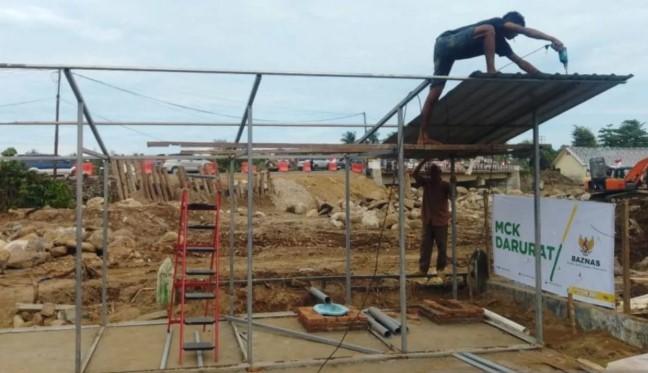 Baznas RI Bangun MCK Darurat dan Salurkan Bantuan untuk Korban Banjir di Pidie Jaya, Aceh