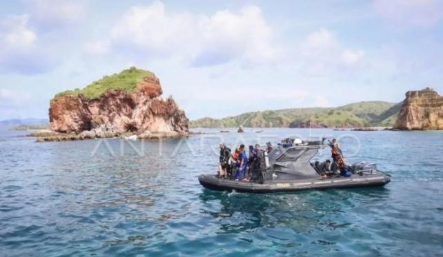 Basarnas Perluas Area Pencarian Dua Korban KM Putri Sakinah di Perairan Labuan Bajo
