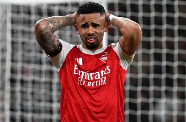 Arsenal Tahan Imbang Liverpool 0-0, Kukuh di Puncak Klasemen Liga Inggris