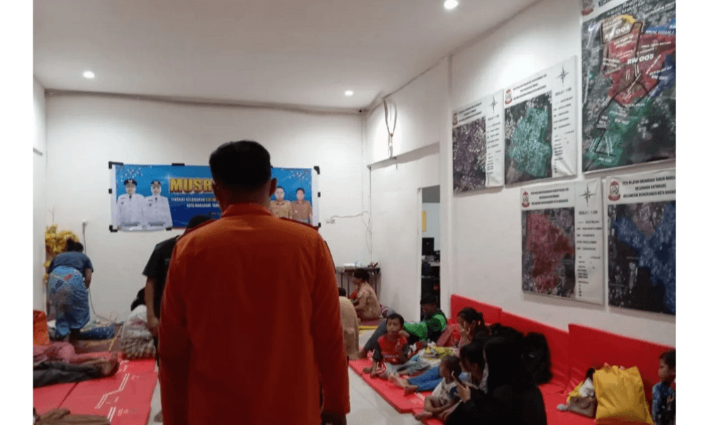 Puluhan Warga Biringkanaya Mengungsi Akibat Banjir, BPBD Makassar Siaga 24 Jam Pantau Titik Rawan