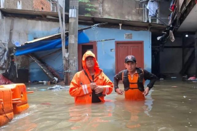 BPBD Pastikan Banjir di Jakarta Surut, Seluruh Wilayah Kembali Normal Senin Pagi