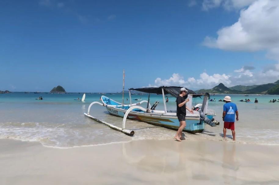 Pemerintah NTB Bantah Tambang Ilegal Jadi Alasan Turis Asing Batalkan Liburan ke Lombok