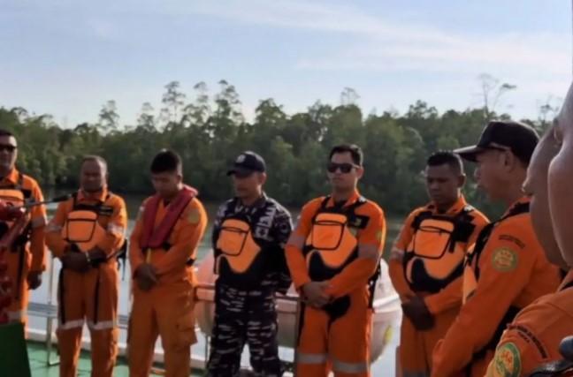 Seluruh 13 Awak KM Putra Siantan Ditemukan Selamat Usai Kapal Tenggelam di Perairan Mimika