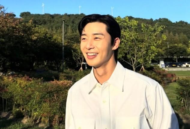 Park Seo Joon Refleksikan Karir dan Rencana Pernikahannya, Fokus pada Perkembangan Diri