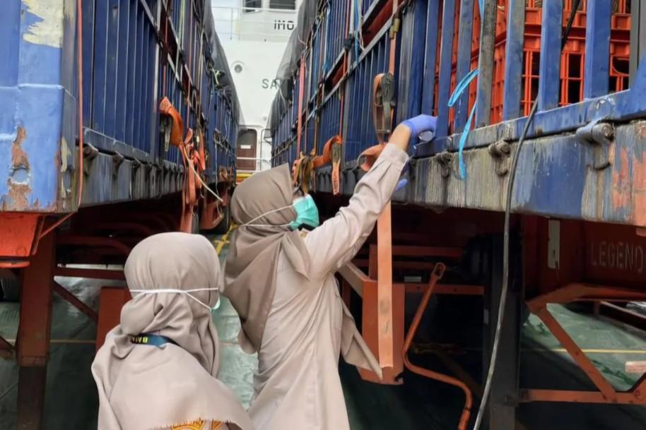 Satu Kali Input, Dua Instansi Terlayani: Sistem SSMEkspor Permudah Ekspor Ayam Broiler ke Singapura