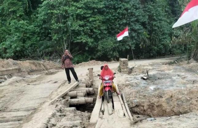 BNPB Catat 1.200 Jiwa Meninggal dalam Bencana Banjir dan Longsor di Sumatra, Ribuan Masih Mengungsi