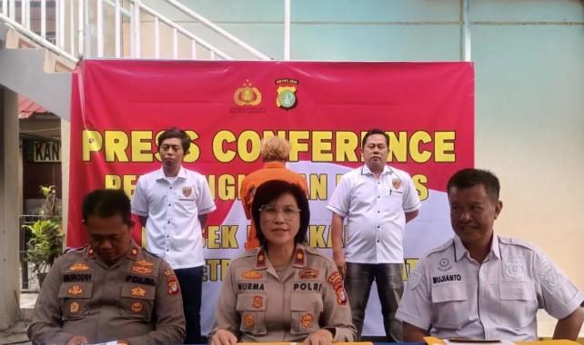 Tersinggung karena Ditegur Merokok, Pria di Jagakarsa Tusuk Warga dengan Obeng