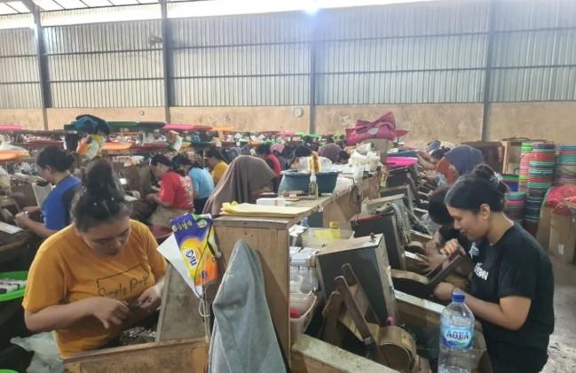 Ancaman PHK Massal Bayangi 24 Ribu Pekerja Industri Rokok SKM Golongan II di Malang Raya