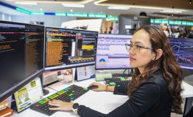 IHSG Dibuka Menguat ke 8.167,35 pada 5 Februari 2026, LQ45 Juga Naik